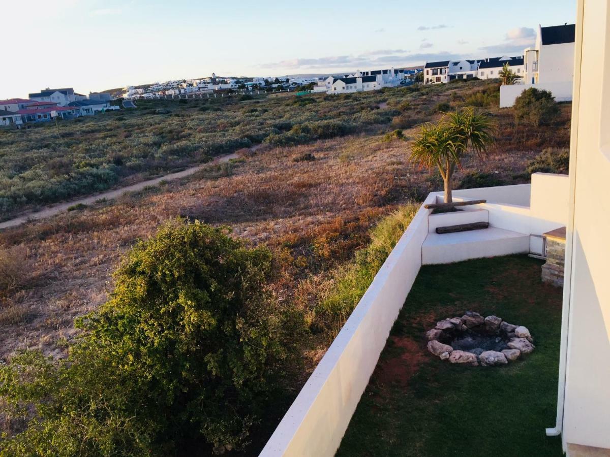Perfect 10 - 10 To 13 Sleeper Luxury Holiday Home Breakage Deposit Of R2500 Per Weekend Lease لانجيبان المظهر الخارجي الصورة